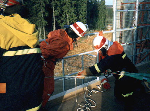 Nosto1.jpg (44782 bytes)